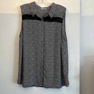 Halogen sleeveless, button down extra large blouse.